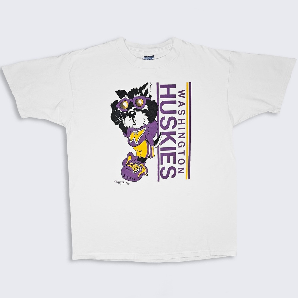 Washington Huskies Vintage 90s Cool Mascot Graphic T-Shirt